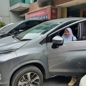 Beli mobil